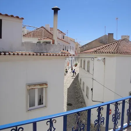 Daire Ericeira Beach Apartment *